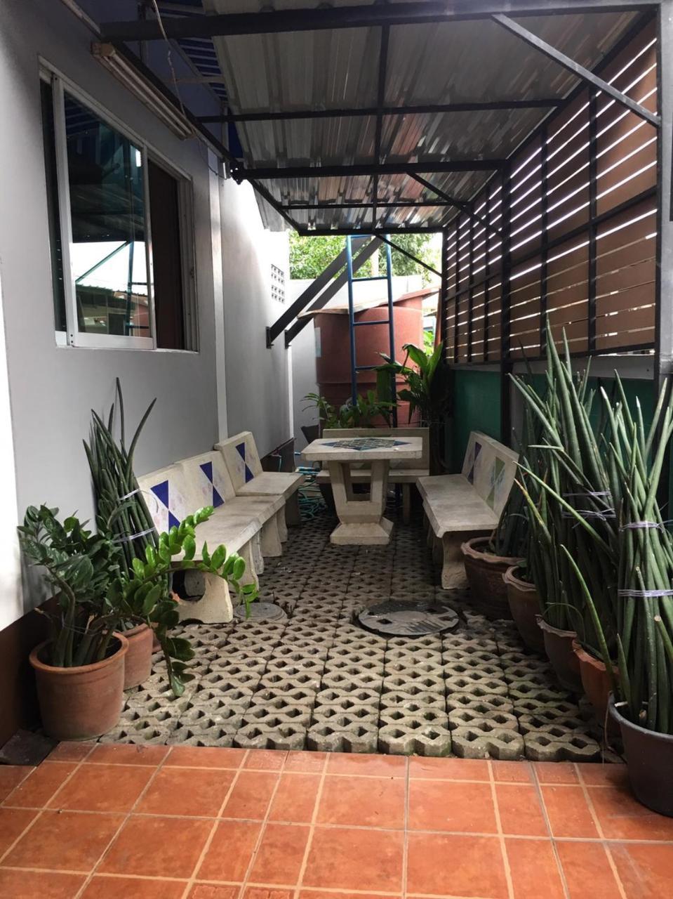 Khaohom House Hotell Chiang Mai Exteriör bild